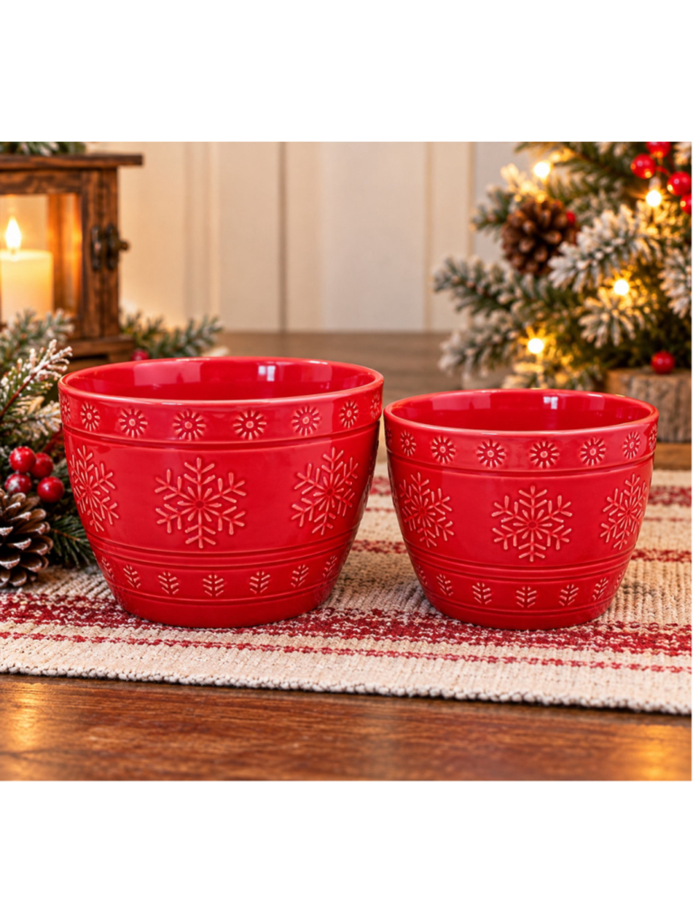 Red Snowflake Ceramic Bowls Set of 2 Christmas Holiday Winter Serving Decor